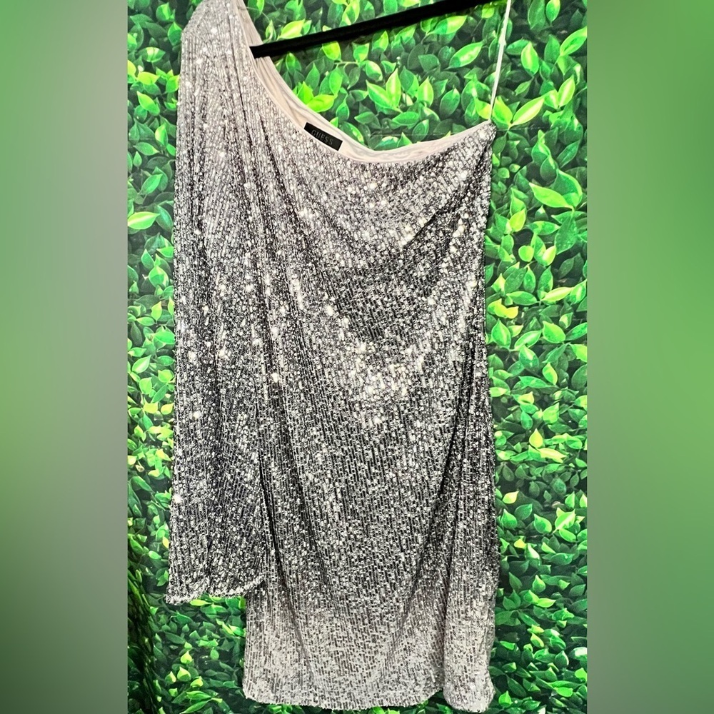 GUESS Womens Samantha One Bell Sleeve Sequin Silver and Gray Ombre Deess - XL - Picture 5 of 9